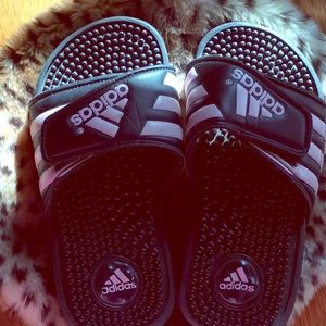 Adidas sport sandals size 13